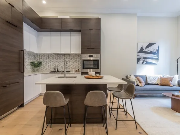 577 Massachusetts Ave #2, Boston, MA 02118