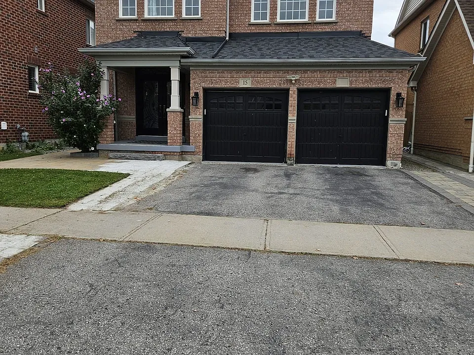 15 Coyle St