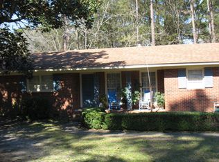 906 Maplewood Dr, Valdosta, GA 31602