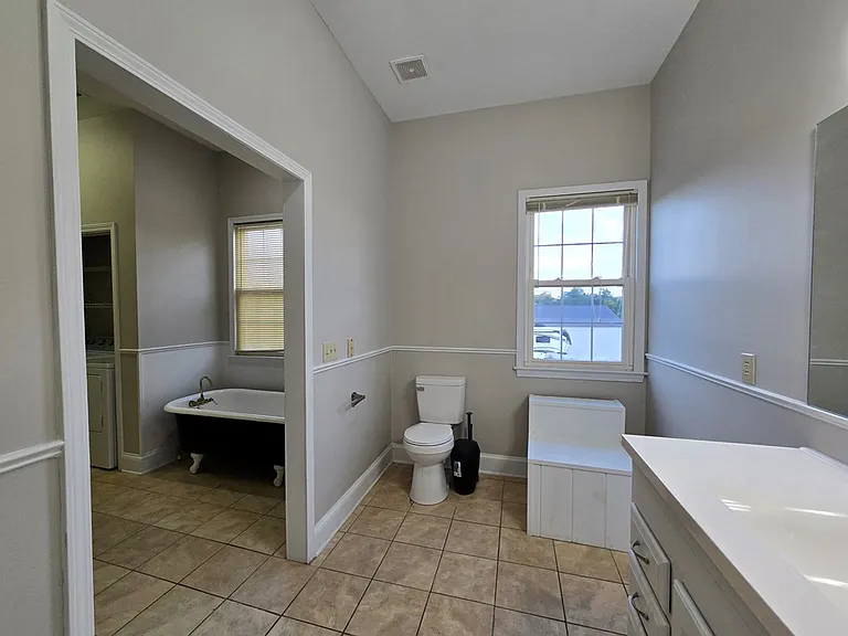 900 Race Track Rd — Photo 11