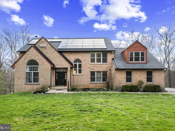 13 Brian Daniel Ct, Reisterstown, MD 21136