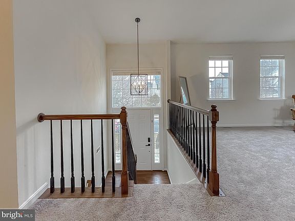 3rd image of 21544 Searfoss Ct