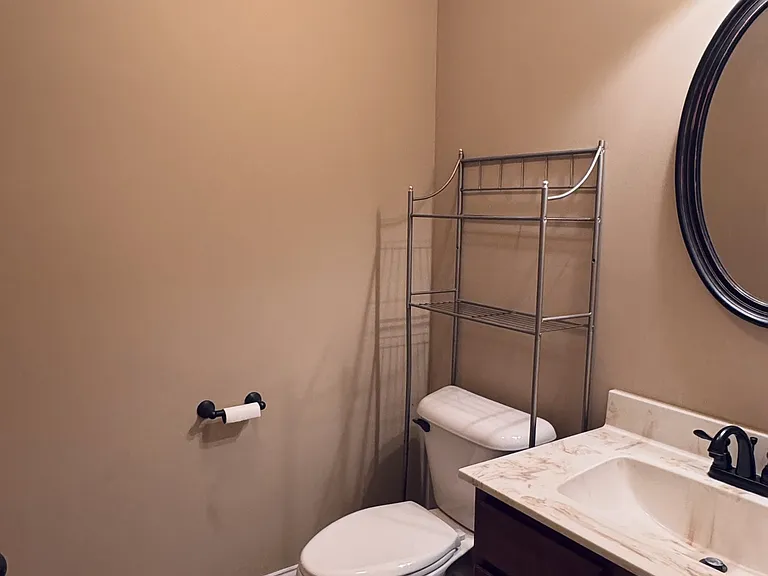 2469 Senseney Dr — Photo 28
