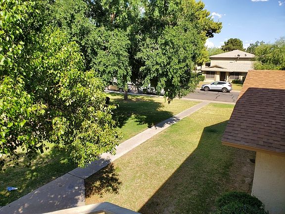 3rd image of 8112 N 33rd Dr Unit 4