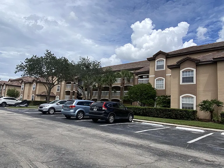 14036 Fairway Island Dr #1-1514 — Photo 1