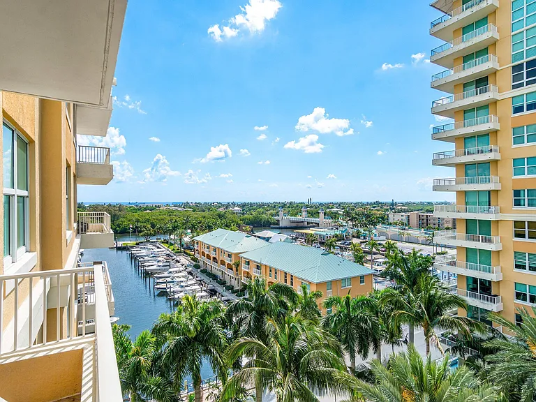700 E Boynton Beach Blvd #803 — Photo 43