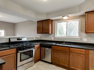 28915 Terrence St, Livonia, MI
