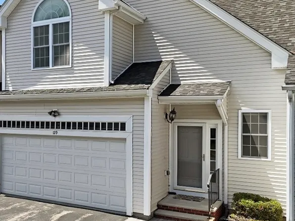 129 Afra Dr Unit 129, West Boylston, MA 01583