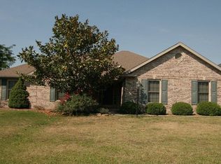 2165 W Shiloh Ln, Jasper, IN 47546