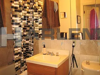 Rented by Harlem Lofts