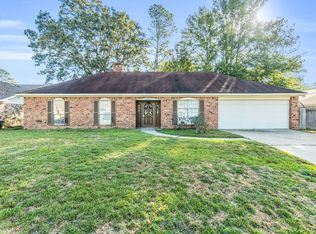 702 Sioux Ln, Hattiesburg, MS 39402
