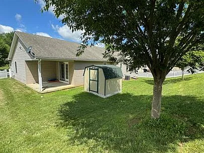 1116 Ashby St — Photo 3