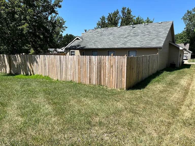 320 Eldridge Ln — Photo 16