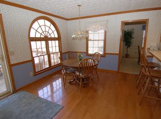 1430 Green Oak Cir, Lawrenceville, GA 30043