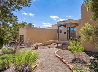 216 Spruce St, Santa Fe, NM 87501