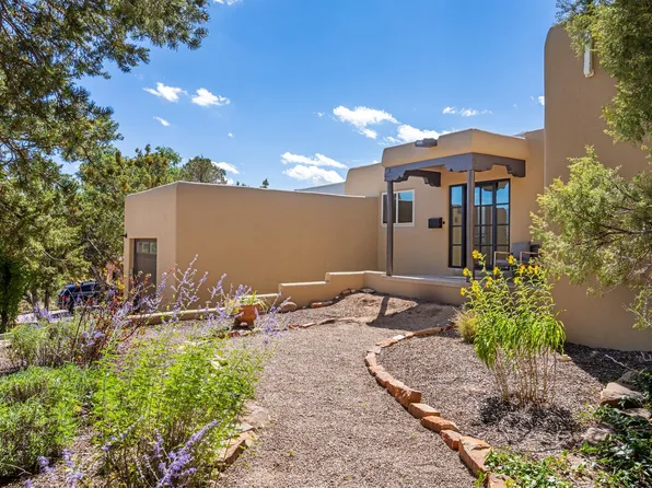 216 Spruce St, Santa Fe, NM 87501