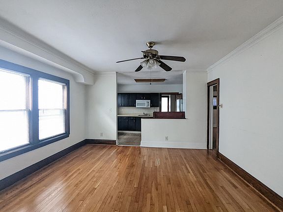 4th image of 14718 Bayes Ave #1