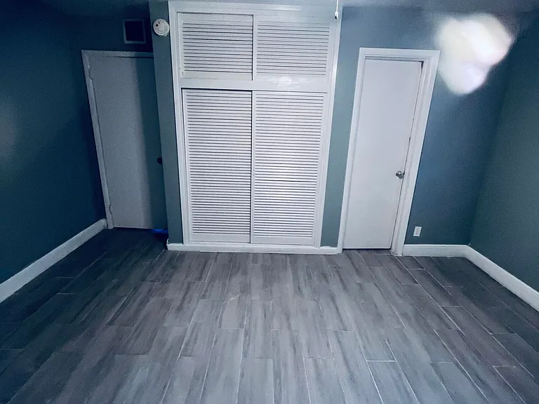 759 Caroline Ave — Photo 5