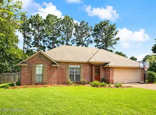 106 Avery Ct, Madison, MS 39110