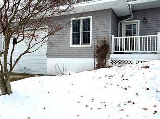 91-97 Sawmill Rd, Red Hook, NY 12571