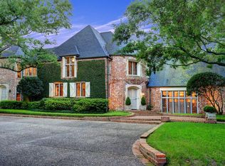 1419 Kirby Dr, Houston, TX 77019