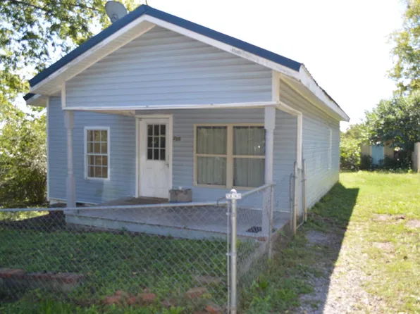 205 W Waterworks St, Dalton, GA 30720
