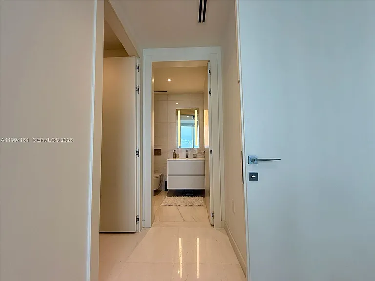 300 Biscayne Boulevard Way #2706 — Photo 14