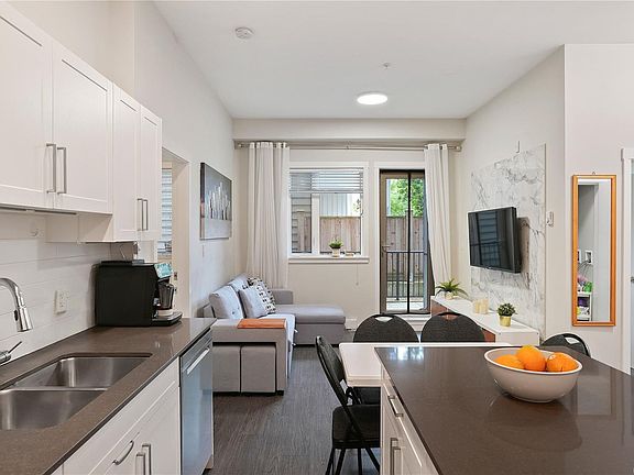 3rd image of 2843 Jacklin Rd #104