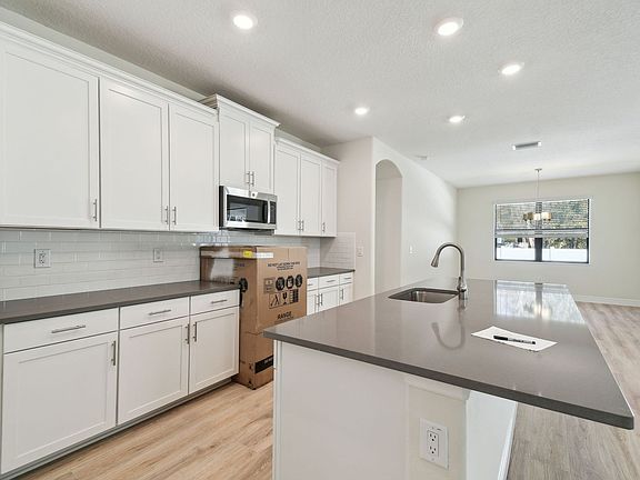 3rd image of 11512 Weaver Hollow Rd