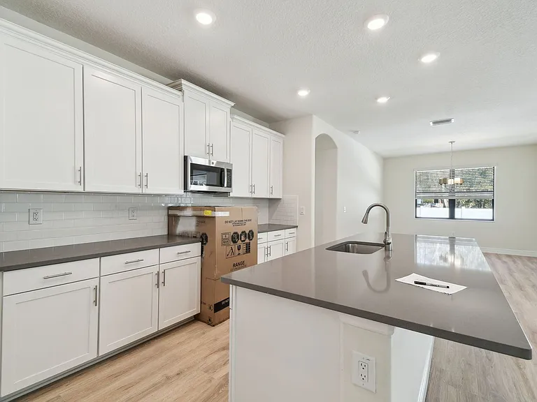 11512 Weaver Hollow Rd — Photo 3