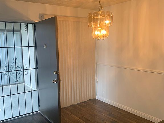 2nd image of 812 Coriander Dr Unit P