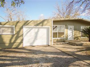 206 Bissett Rd, Tivoli, TX 77990