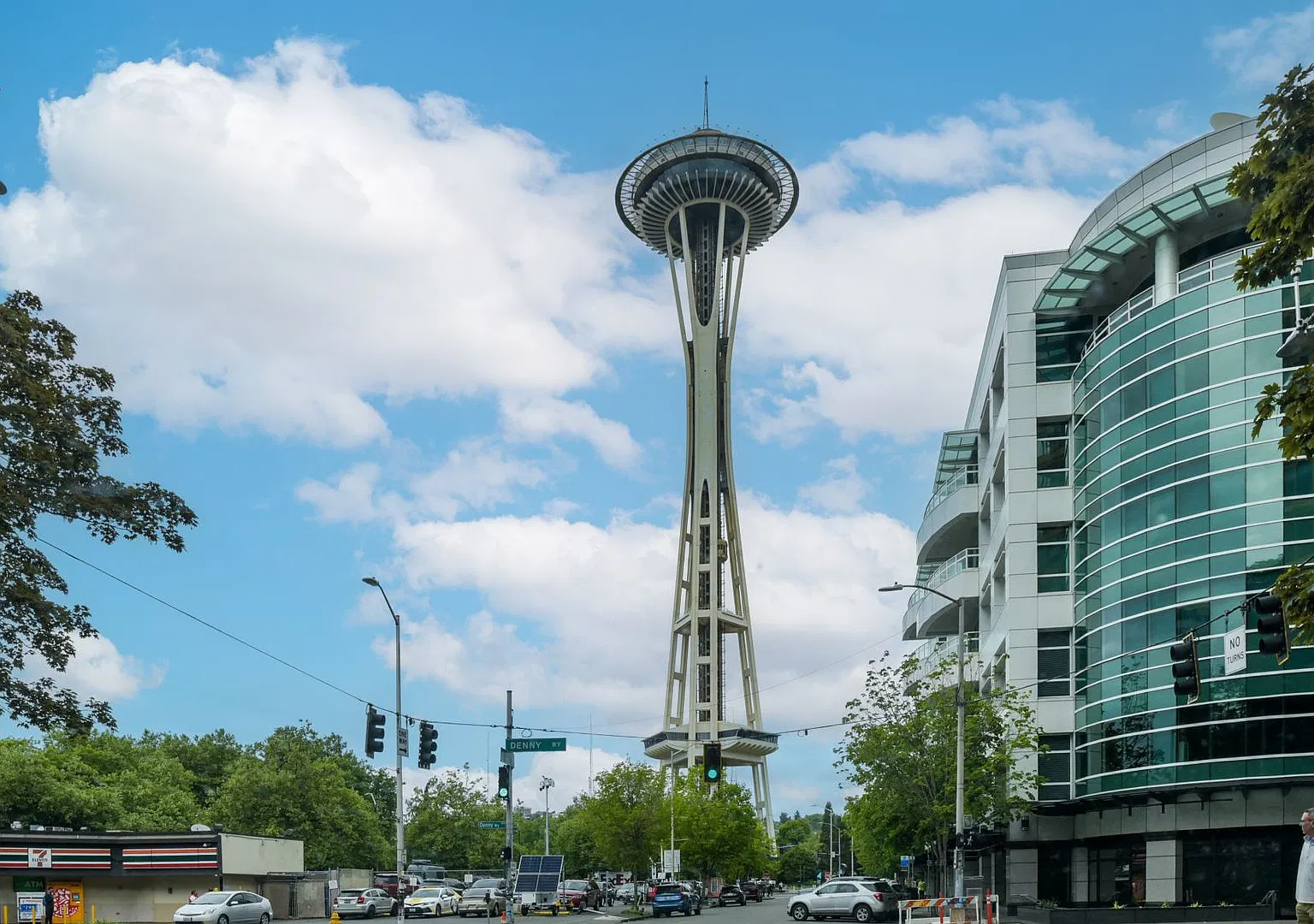 1 bed, 1 bath condo with Parking includes W/S/G! — Photo 1