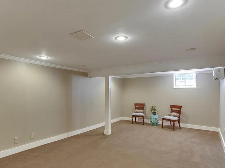 2416 S Culpeper St — Photo 20