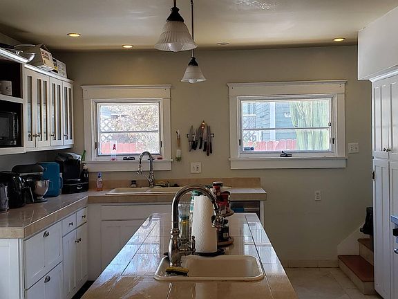 4th image of 3131 E Corto Pl