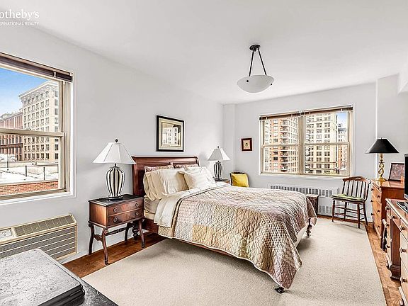 4th image of 40 E 9th St APT 8K
