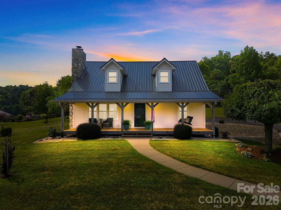 1st image of 73 Rivercrest Ct