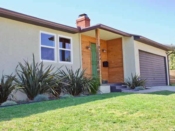 8727 Glider Ave, Los Angeles, CA 90045