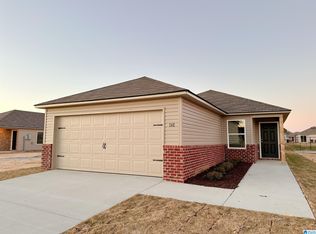 140 Cottage Ln, Odenville, AL 35120