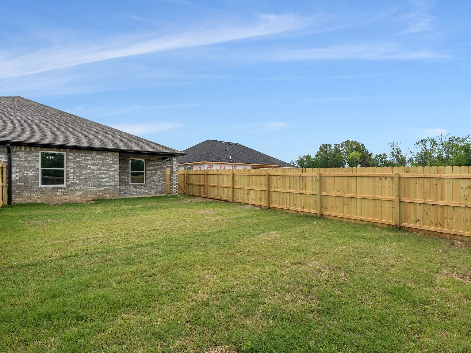 10415 A & B Preston Ct — Photo 3
