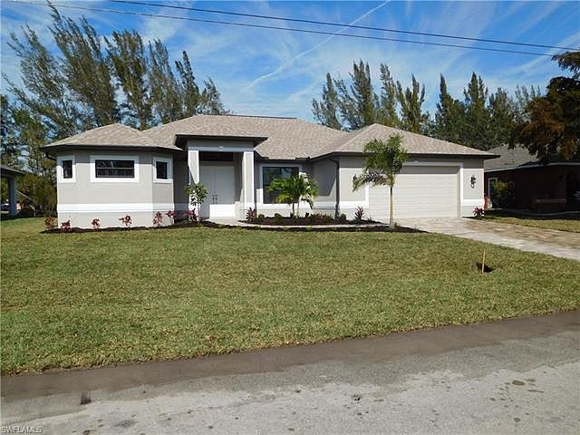 1st image of 463 SE 18th Ave