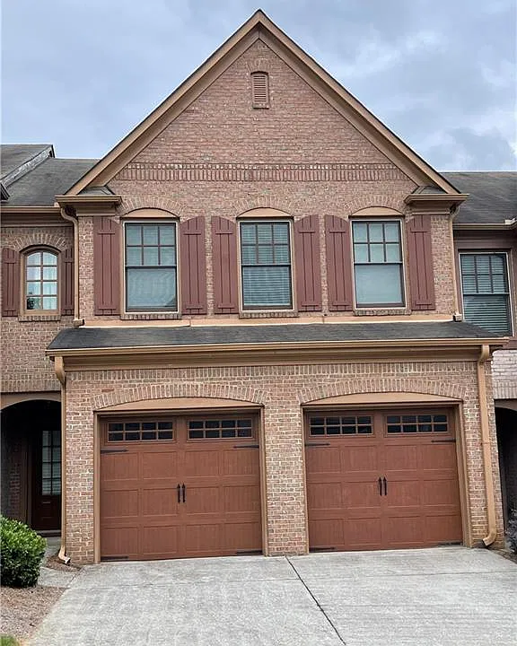 4976 Berkeley Oak Dr