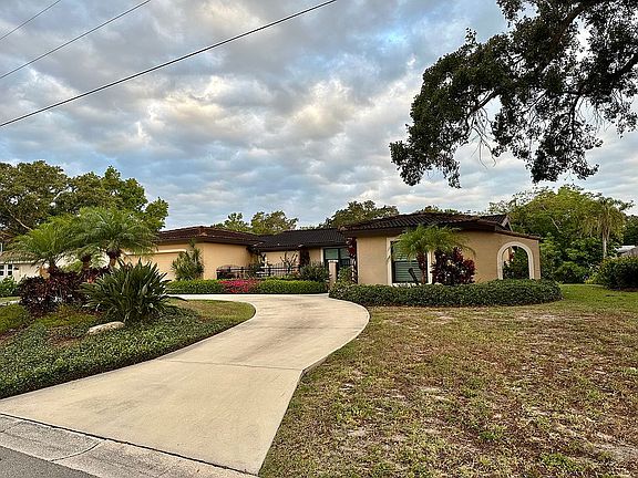 4th image of 3538 Mineola Dr