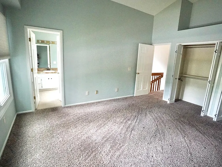 2363 S Jamaica St — Photo 10