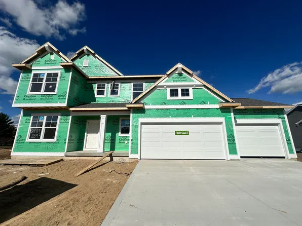 2181 Emerald Shore Cir NE, Grand Rapids, MI 49505