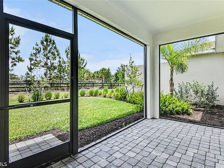 44283 Panther Dr — Photo 16