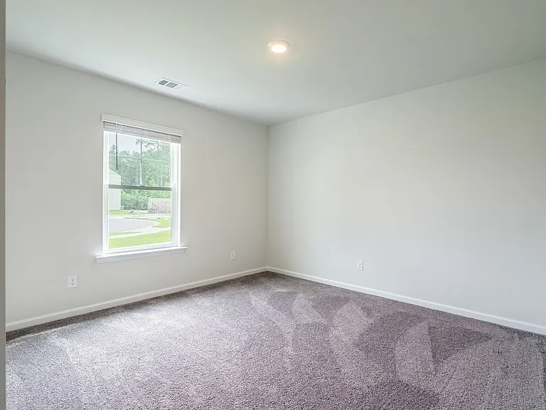 105 Cottage Way — Photo 18