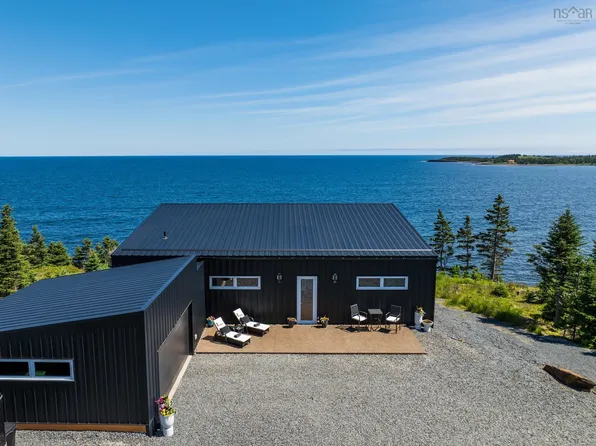 200 Middle Rd, Kingsburg, NS B0J 2X0