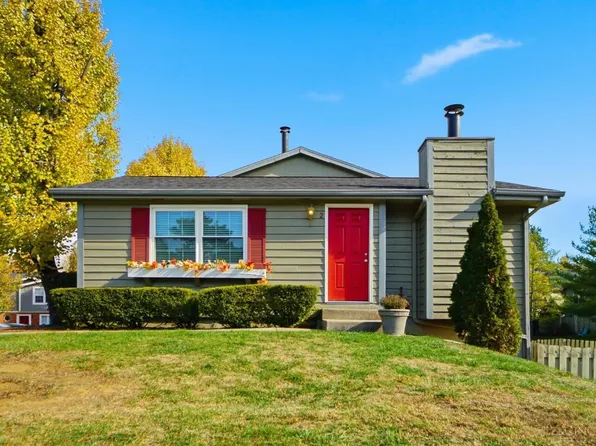 2 Nicolson Cir, Fairfield, OH 45014