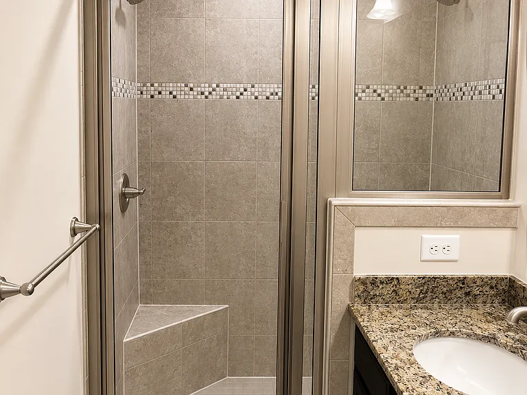 13728 Atlantis St #7L — Photo 17